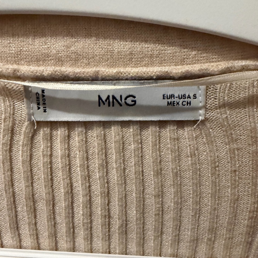 Mango Cream Ribbed Knit Top - Picture 2 of 3